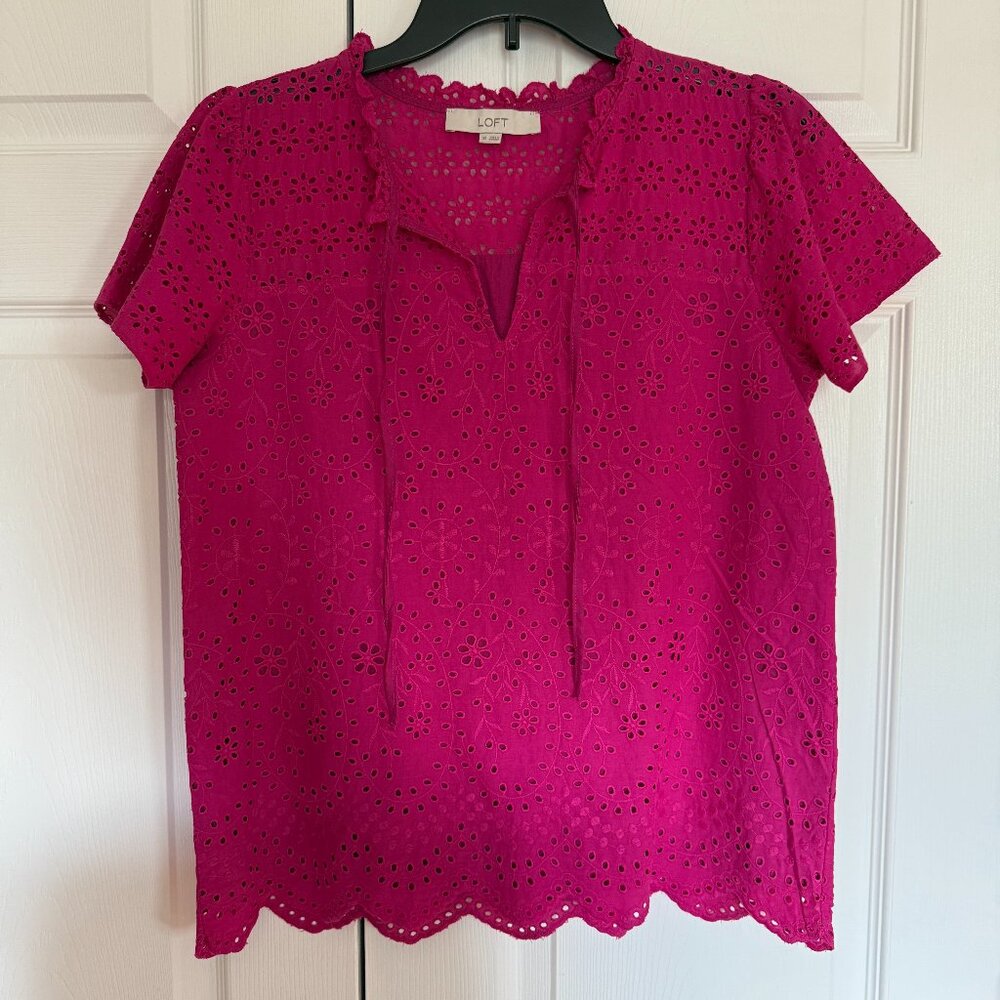 Loft Scallop Hem Women's Top - Size XS